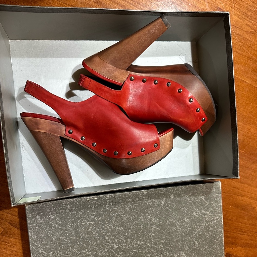 Via Spiga Red Leather Peep Toe Pumps